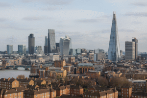 Londra’da öğrenci evi kiralama seçenekleri ve modern konut projeleri.